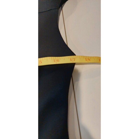 Connected Apparel Women's Size 8P Petite Dress LBD Slimming Affect Midi Cap - Picture 11 of 12